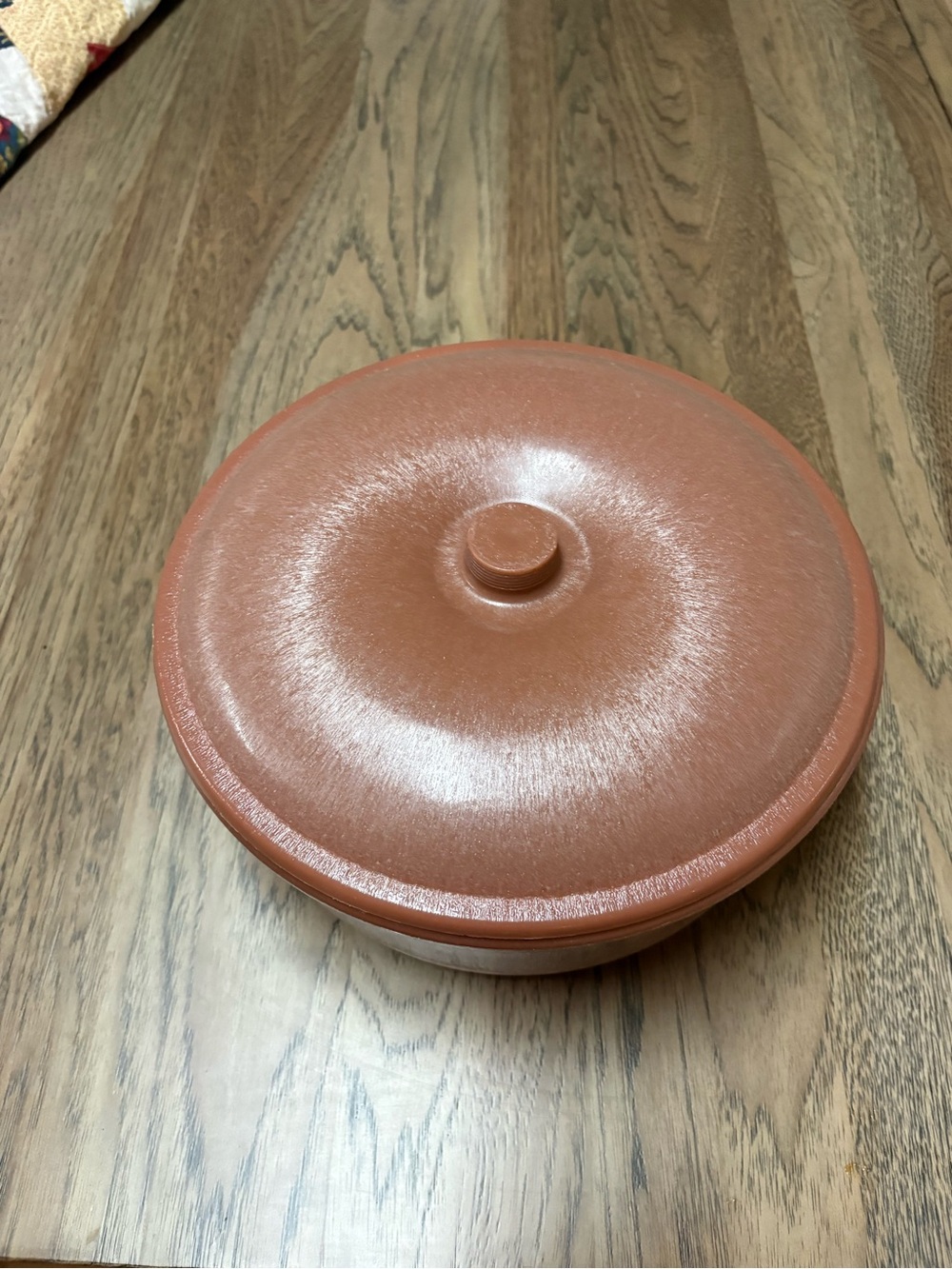 Covered Tortilla warmer/server - Rust Brown